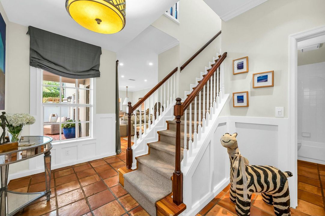 For Sale: $599,000 (4 beds, 3 baths, 1979 Square Feet)