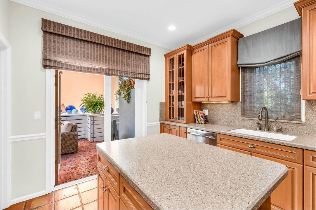 For Sale: $599,000 (4 beds, 3 baths, 1979 Square Feet)