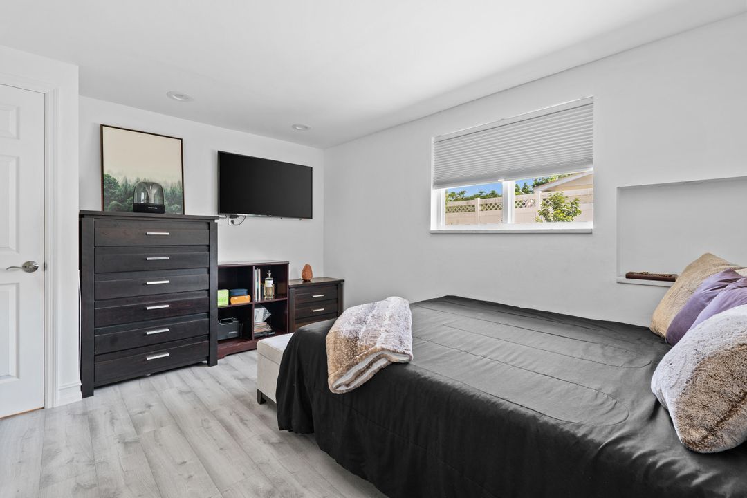 待售: $749,000 (5 贝兹, 3 浴室, 2528 平方英尺)