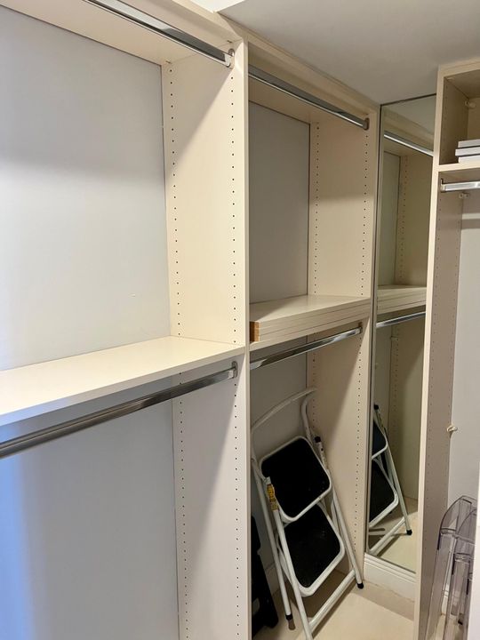 For Rent: $2,450 (1 beds, 1 baths, 795 Square Feet)