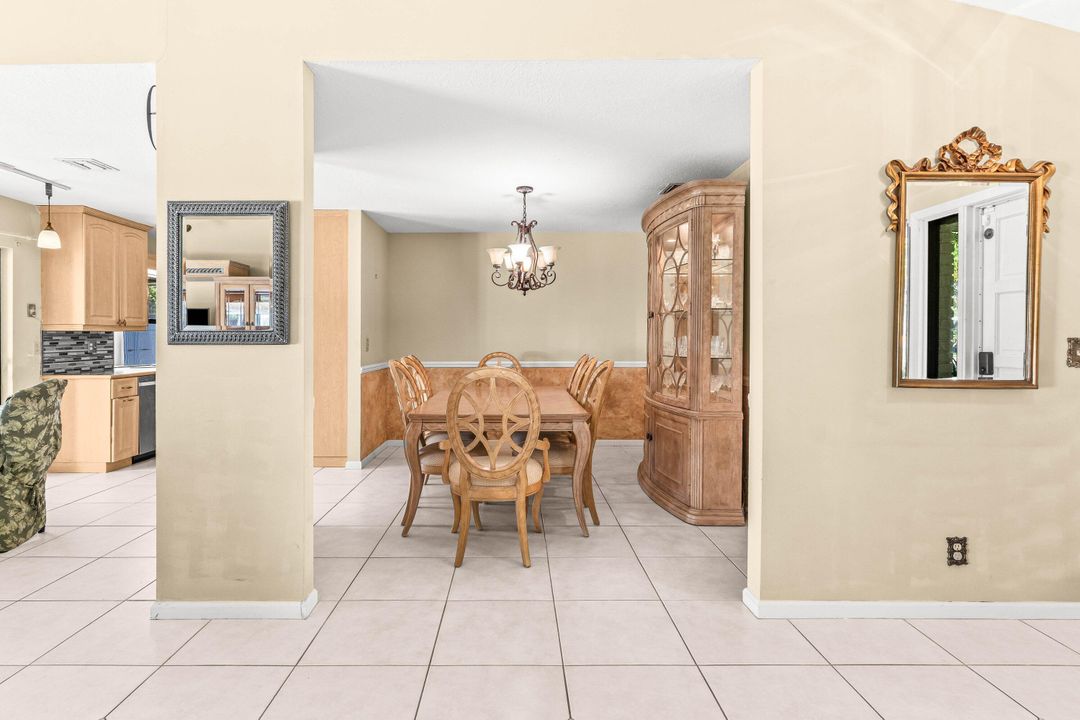 待售: $810,000 (3 贝兹, 2 浴室, 1708 平方英尺)