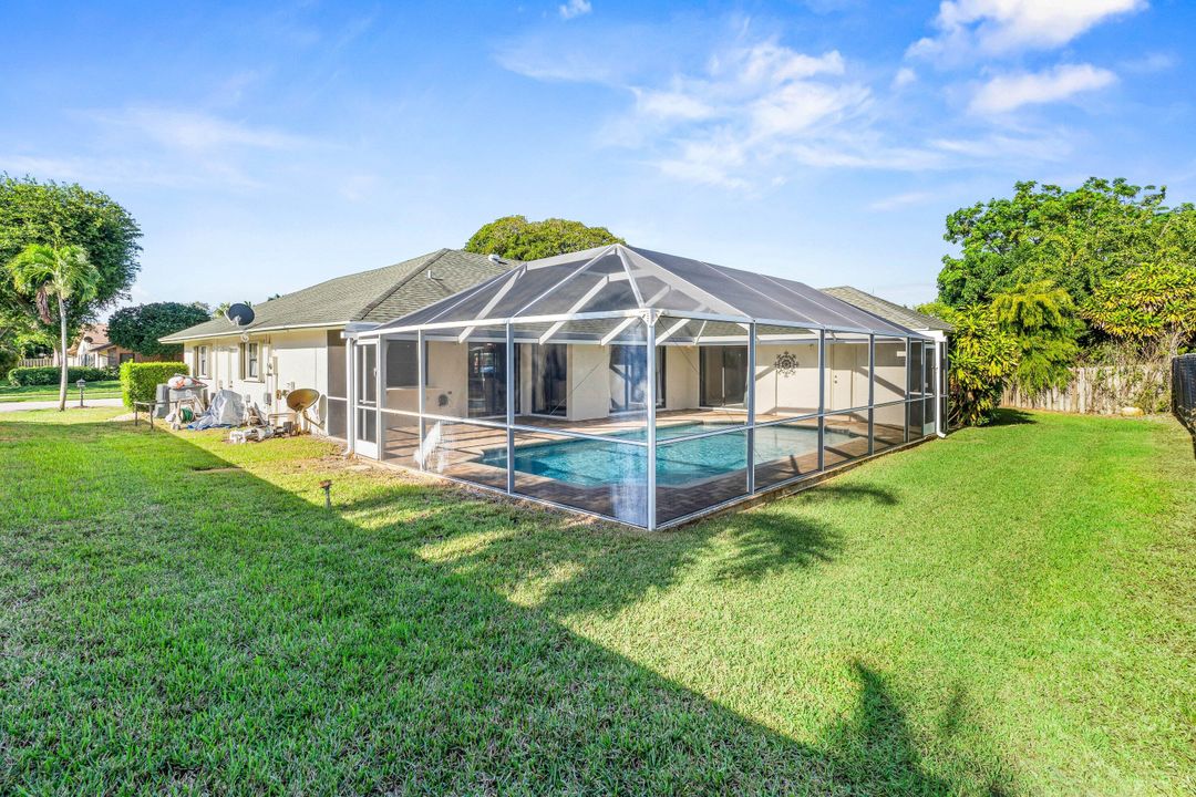 待售: $810,000 (3 贝兹, 2 浴室, 1708 平方英尺)