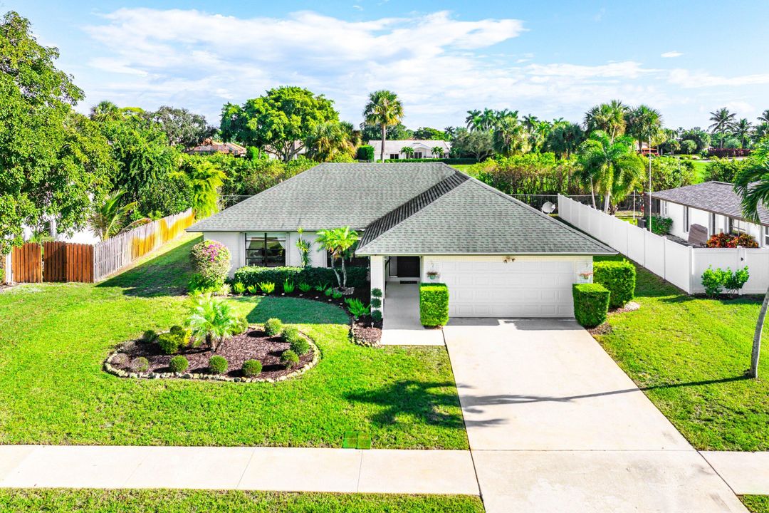 待售: $810,000 (3 贝兹, 2 浴室, 1708 平方英尺)