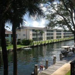 For Rent: $2,200 (2 beds, 2 baths, 1206 Square Feet)