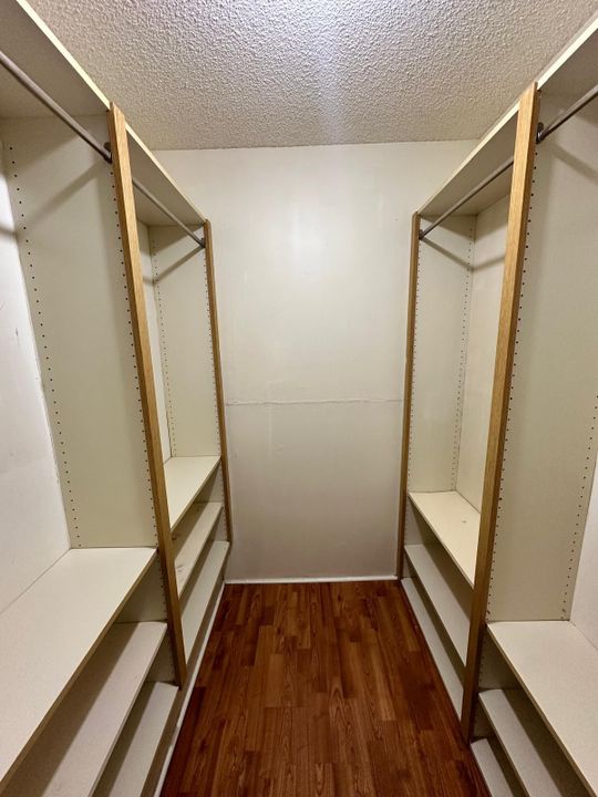 En Venta: $289,000 (2 camas, 2 baños, 1236 Pies cuadrados)