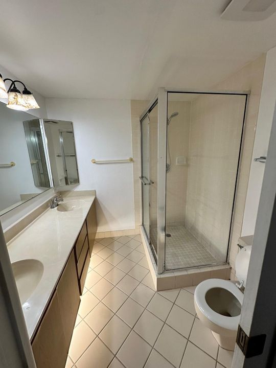 En Venta: $289,000 (2 camas, 2 baños, 1236 Pies cuadrados)