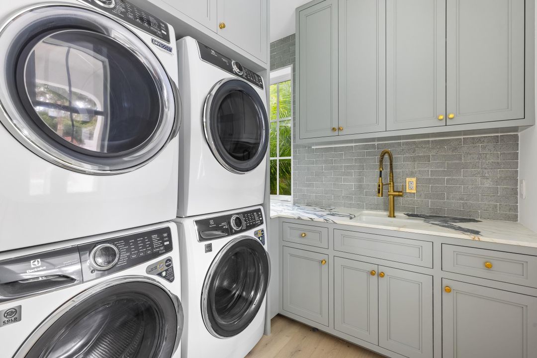 En Venta: $34,900,000 (5 camas, 7 baños, 4649 Pies cuadrados)