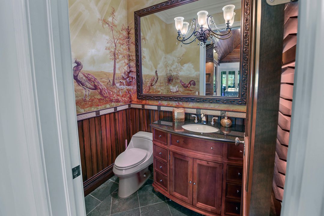 For Sale: $5,300,000 (5 beds, 4 baths, 6334 Square Feet)