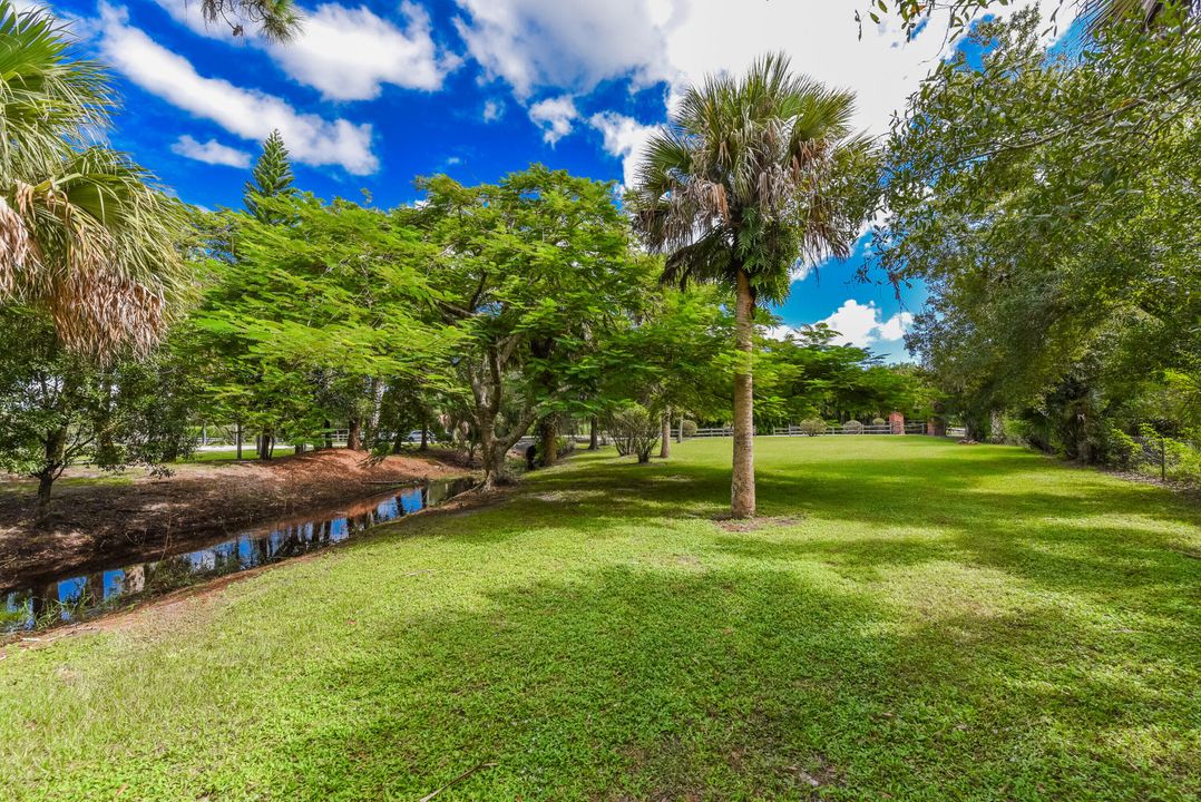 For Sale: $5,300,000 (5 beds, 4 baths, 6334 Square Feet)