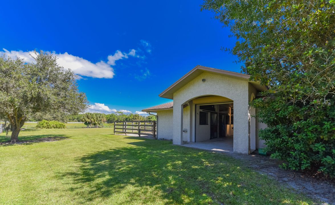 For Sale: $5,300,000 (5 beds, 4 baths, 6334 Square Feet)