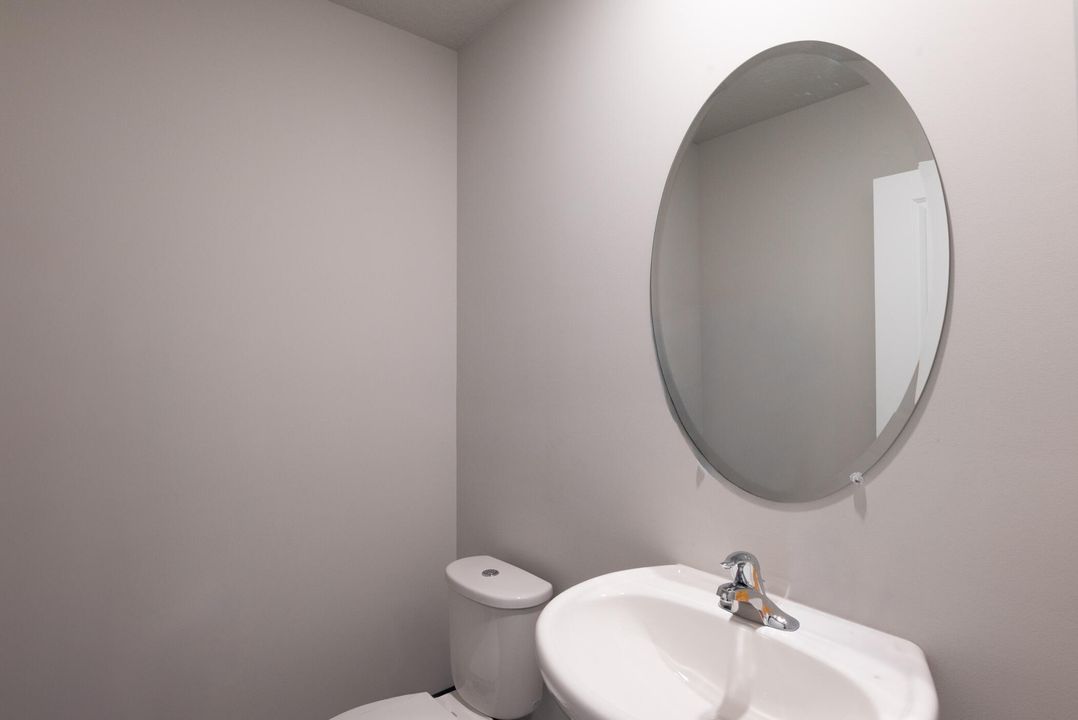 For Sale: $459,000 (3 beds, 2 baths, 1804 Square Feet)