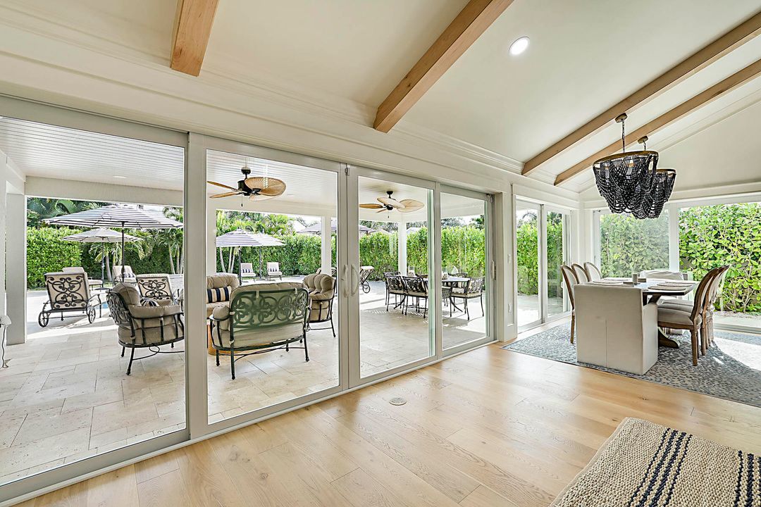 For Sale: $1,695,000 (3 beds, 2 baths, 2313 Square Feet)