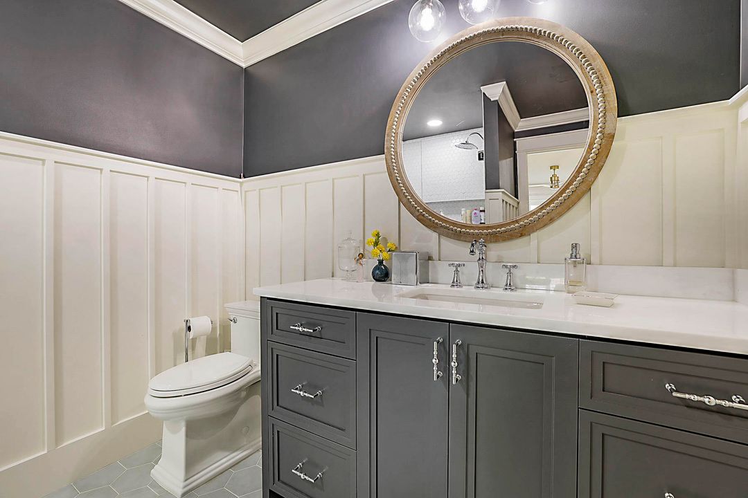 For Sale: $1,695,000 (3 beds, 2 baths, 2313 Square Feet)