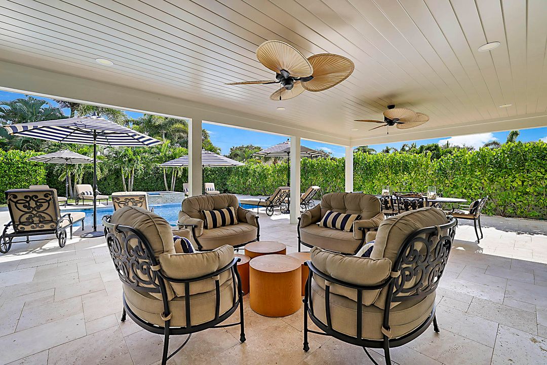 For Sale: $1,695,000 (3 beds, 2 baths, 2313 Square Feet)