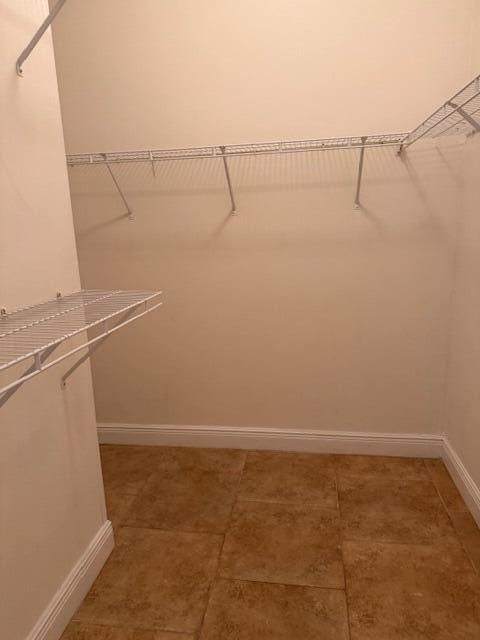 For Rent: $3,200 (5 beds, 3 baths, 2304 Square Feet)