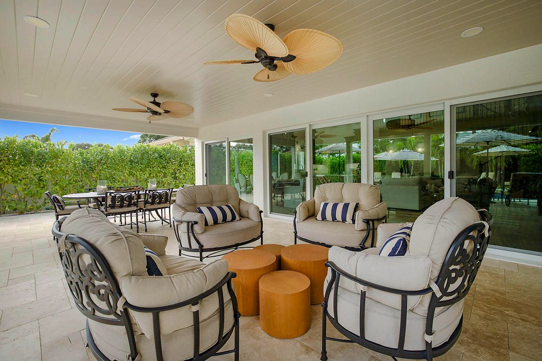 For Sale: $1,695,000 (3 beds, 2 baths, 2313 Square Feet)