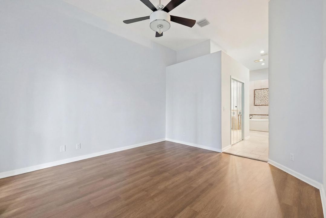 For Sale: $399,000 (3 beds, 2 baths, 1720 Square Feet)