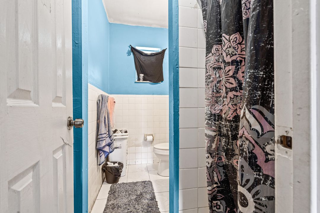 待售: $465,000 (0 贝兹, 0 浴室, 1736 平方英尺)