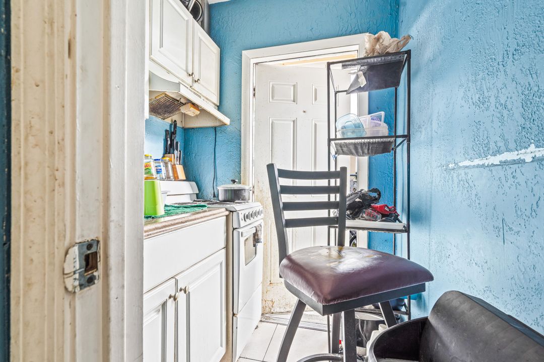 待售: $465,000 (0 贝兹, 0 浴室, 1736 平方英尺)