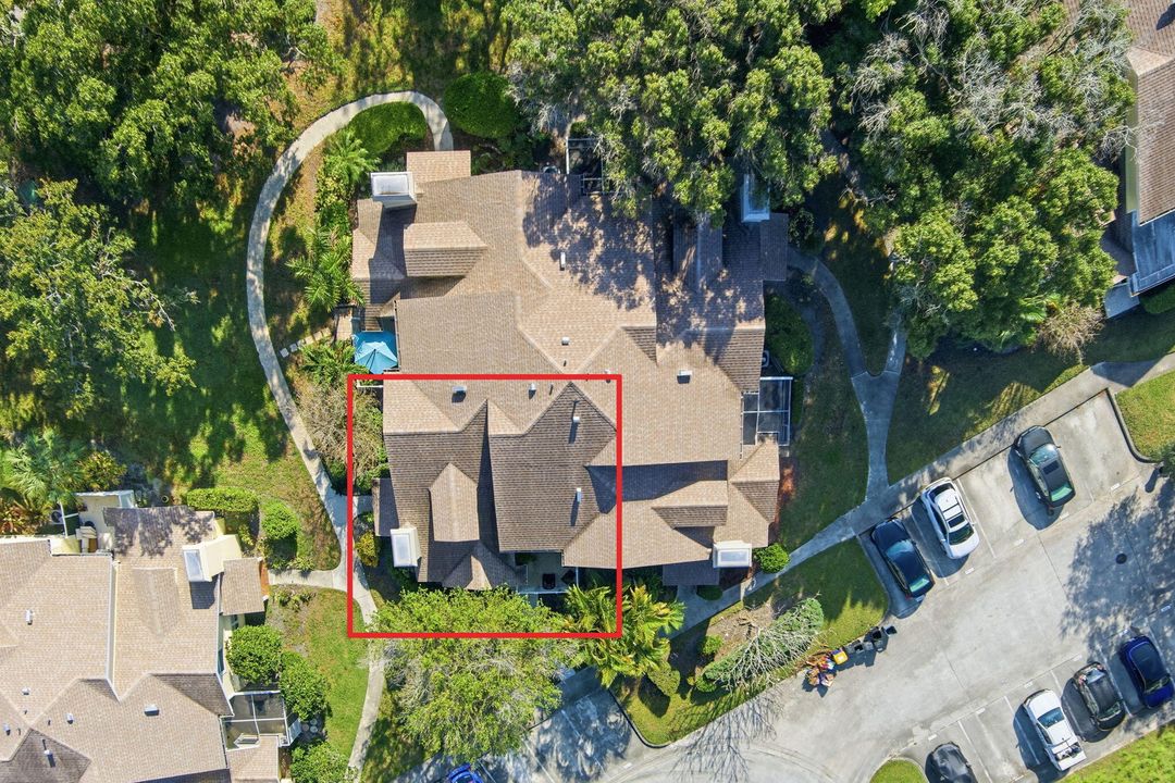 For Sale: $299,900 (3 beds, 2 baths, 1296 Square Feet)