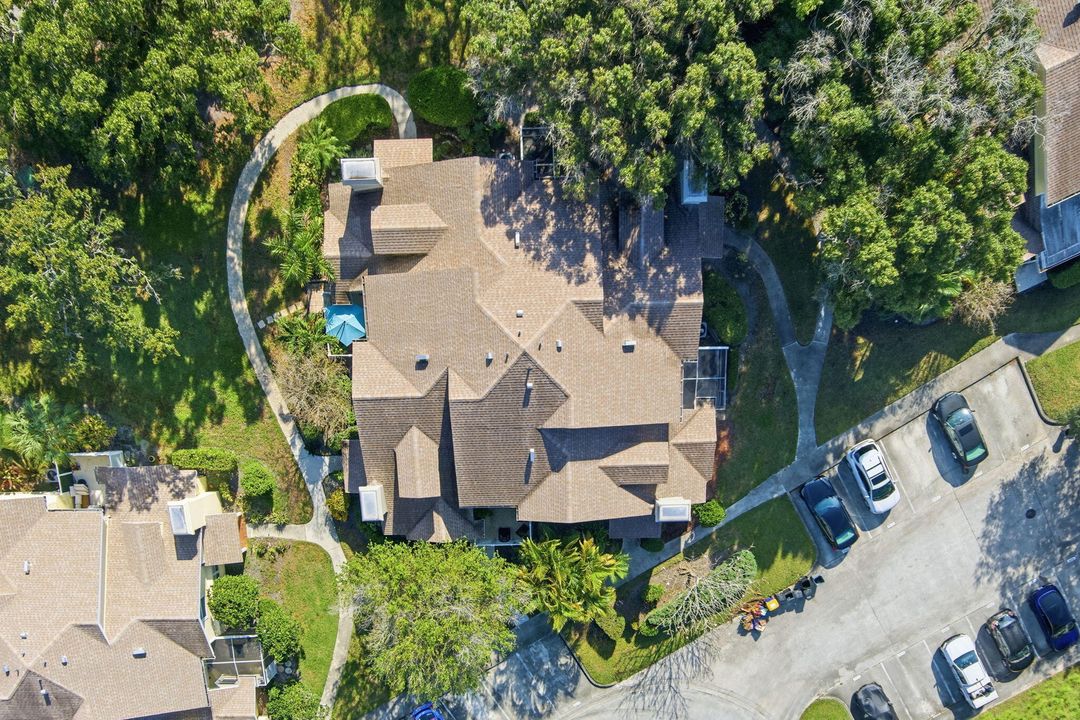 For Sale: $299,900 (3 beds, 2 baths, 1296 Square Feet)