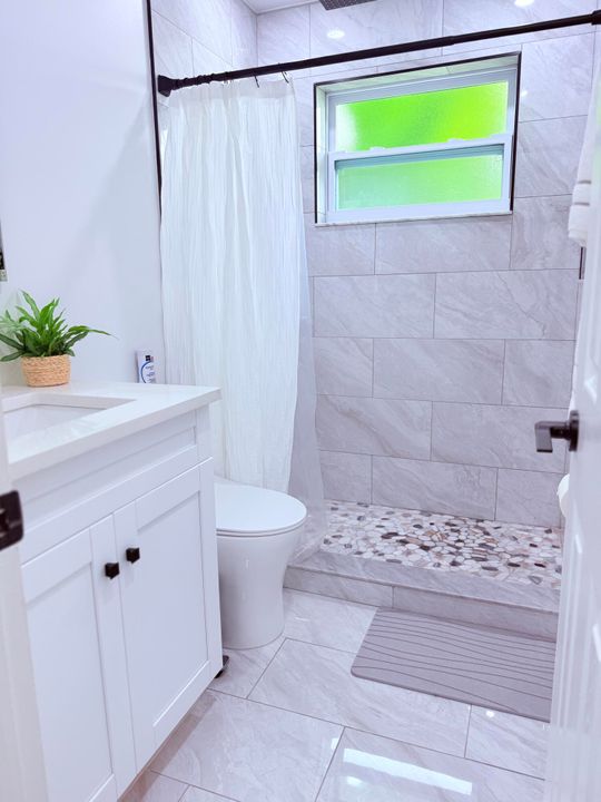 В аренду: $2,600 (3 спален, 2 ванн, 1040 Квадратных фут)