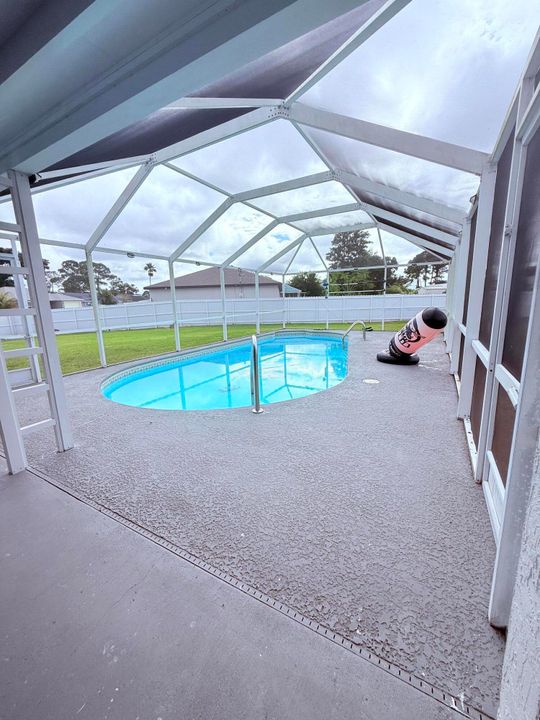 В аренду: $2,600 (3 спален, 2 ванн, 1040 Квадратных фут)