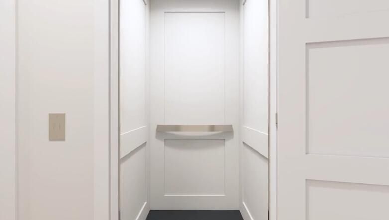 For Sale: $1,549,900 (3 beds, 3 baths, 2153 Square Feet)