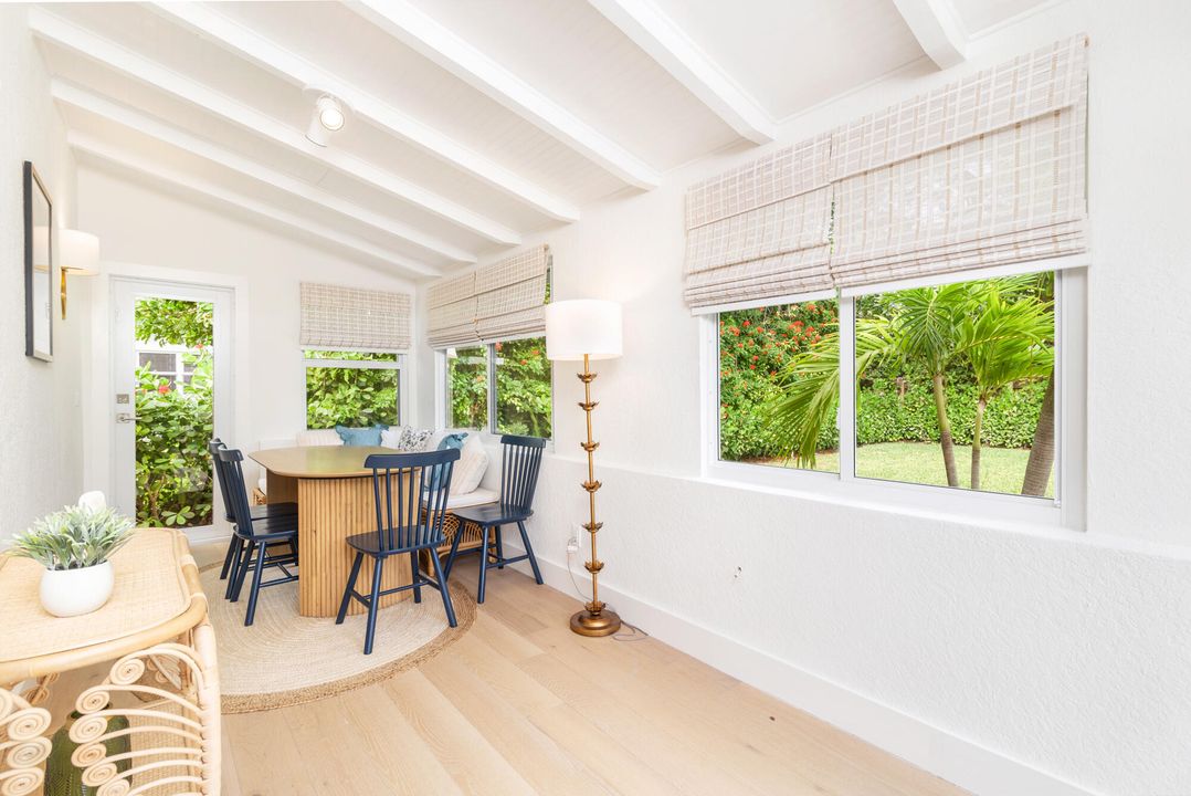 For Sale: $1,195,000 (3 beds, 2 baths, 1240 Square Feet)