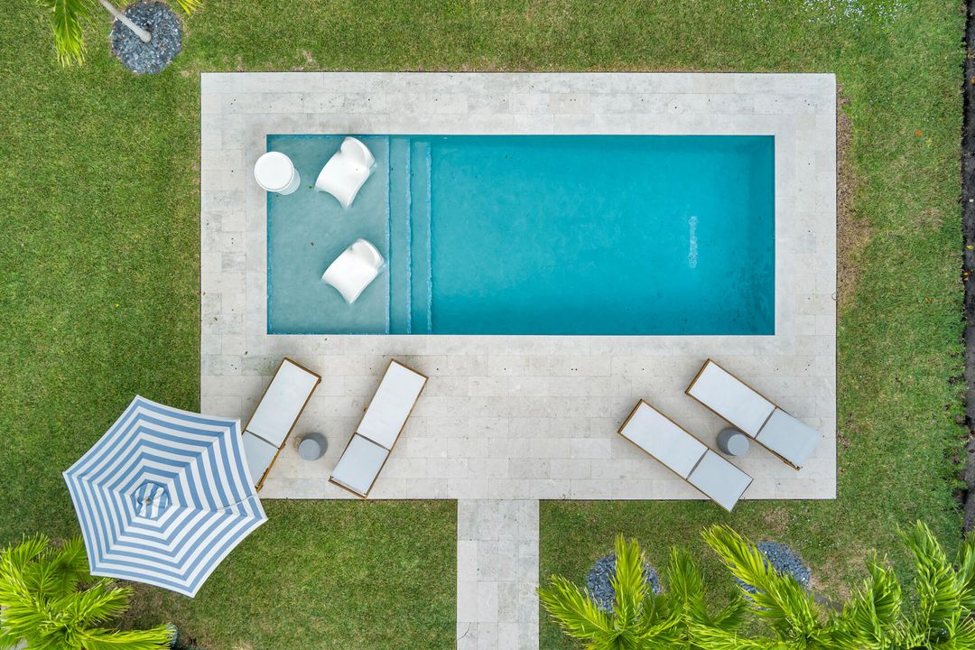 For Sale: $1,195,000 (3 beds, 2 baths, 1240 Square Feet)