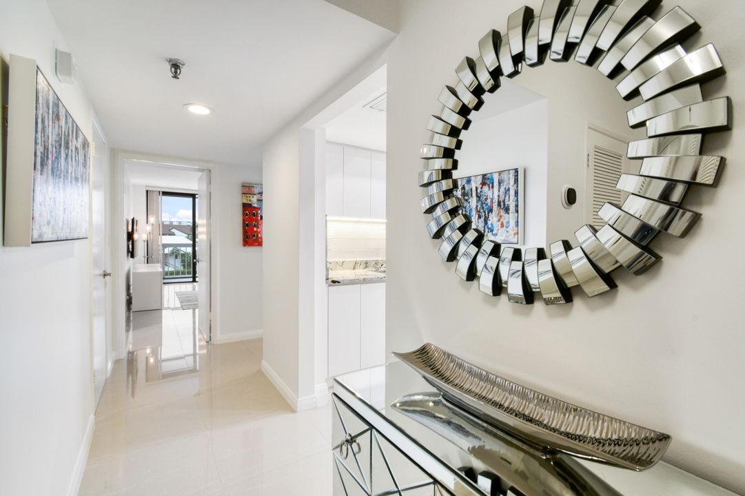 For Sale: $575,000 (2 beds, 2 baths, 1715 Square Feet)