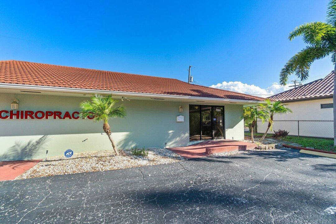 待售: $2,800 (0 贝兹, 0 浴室, 2016 平方英尺)