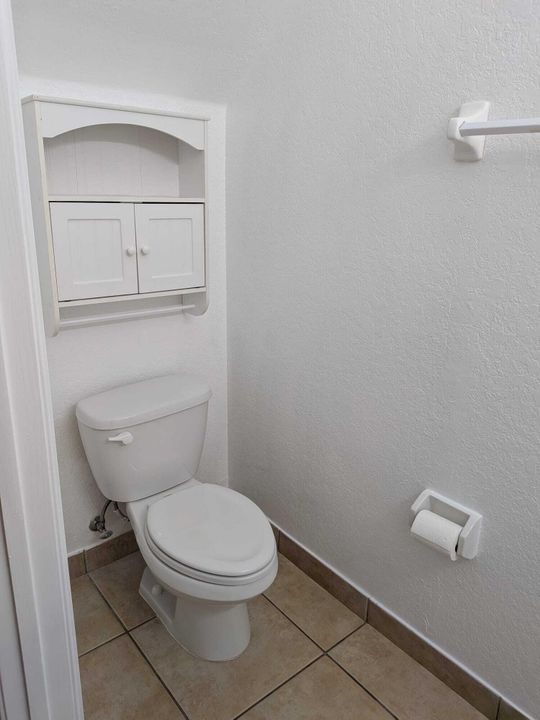 待售: $380,000 (2 贝兹, 2 浴室, 1186 平方英尺)