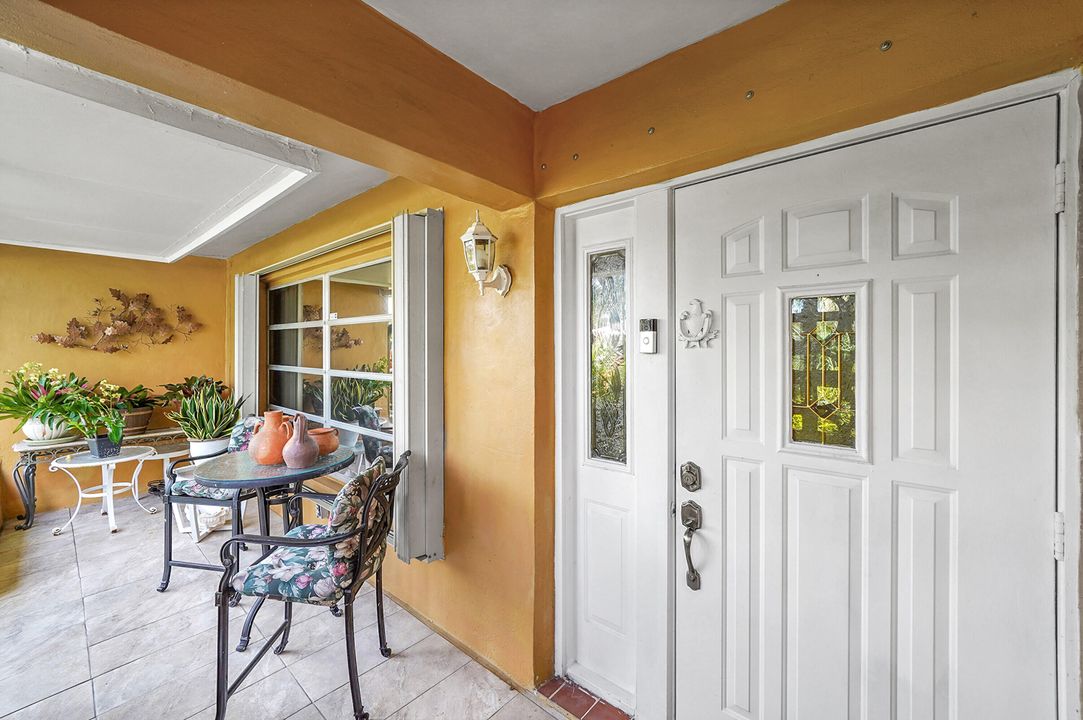 For Sale: $349,000 (2 beds, 2 baths, 1449 Square Feet)