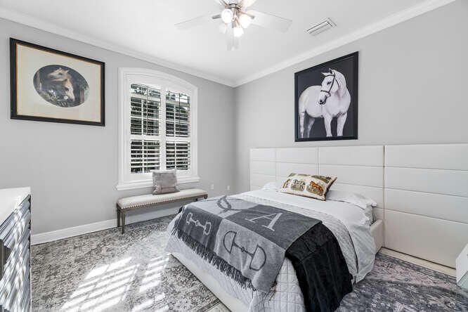 For Rent: $19,500 (7 beds, 6 baths, 6936 Square Feet)