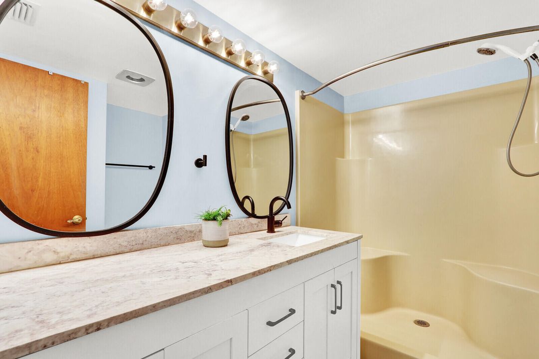 En Renta: $2,100 (2 camas, 2 baños, 1117 Pies cuadrados)