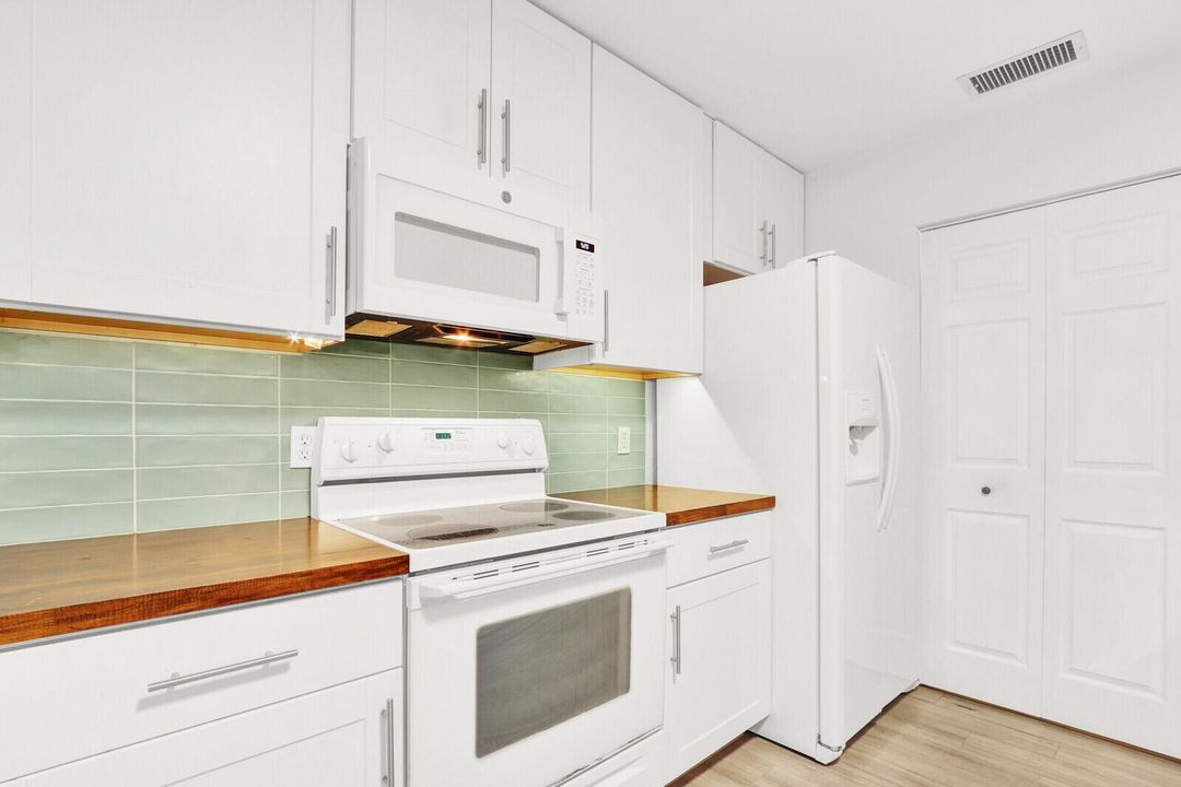 En Renta: $2,100 (2 camas, 2 baños, 1117 Pies cuadrados)