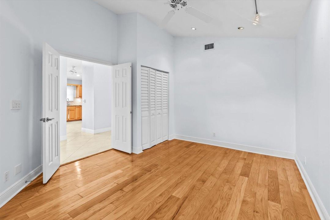 Active With Contract: $595,000 (3 beds, 2 baths, 1761 Square Feet)