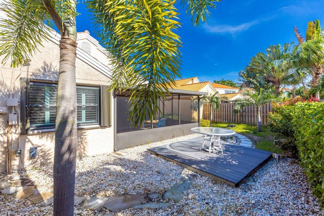 Active With Contract: $595,000 (3 beds, 2 baths, 1761 Square Feet)