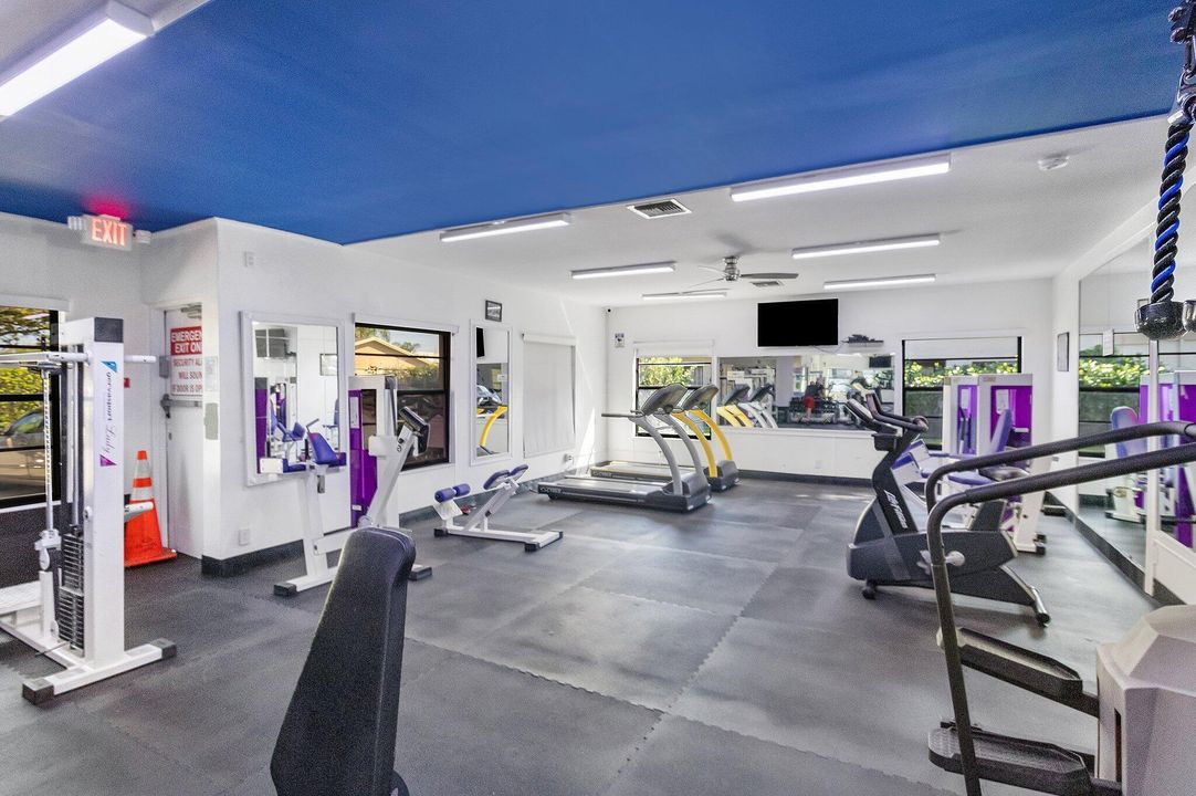 待售: $189,000 (2 贝兹, 2 浴室, 1150 平方英尺)