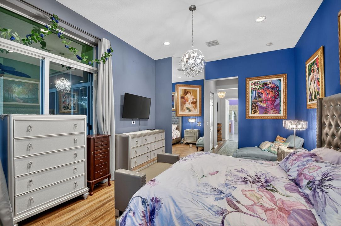 En Venta: $515,000 (2 camas, 2 baños, 2364 Pies cuadrados)