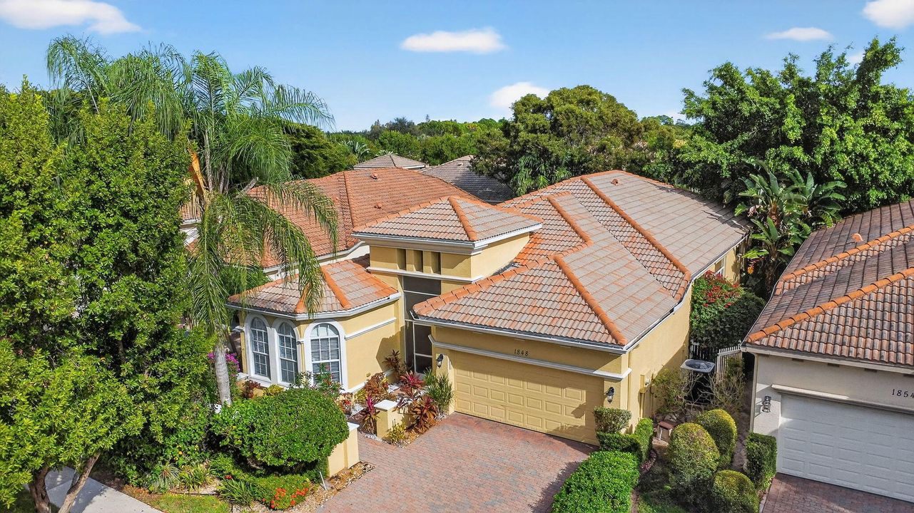 En Venta: $515,000 (2 camas, 2 baños, 2364 Pies cuadrados)