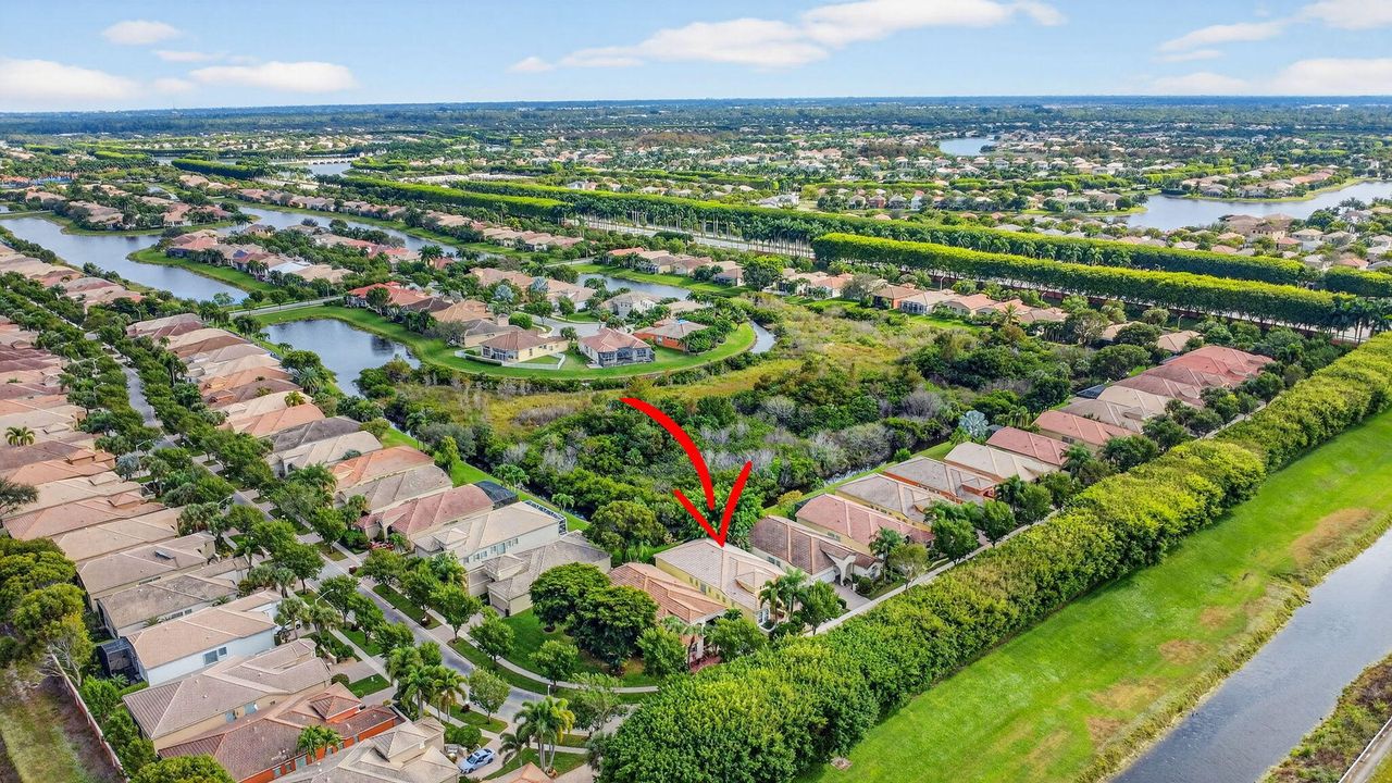 En Venta: $515,000 (2 camas, 2 baños, 2364 Pies cuadrados)