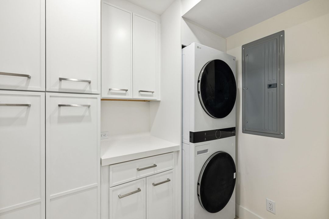 待售: $1,549,000 (2 贝兹, 2 浴室, 1457 平方英尺)