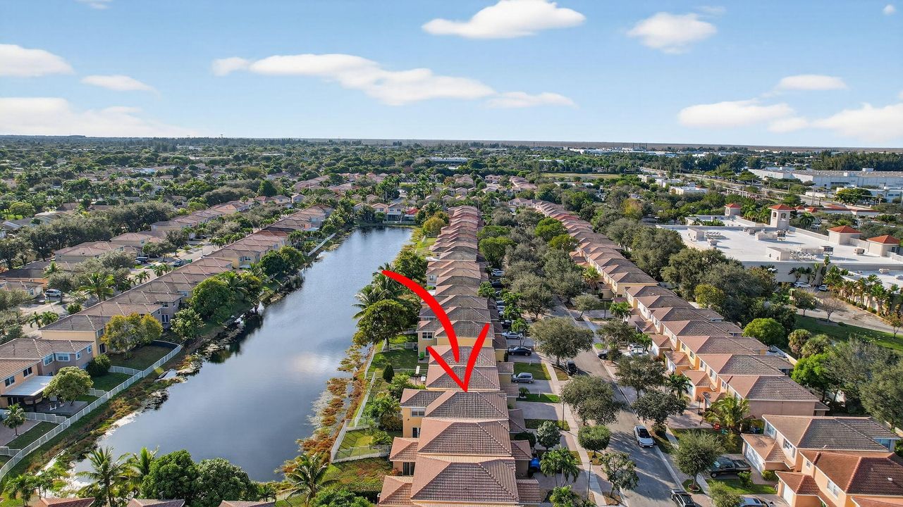 На продажу: $536,000 (3 спален, 2 ванн, 1815 Квадратных фут)