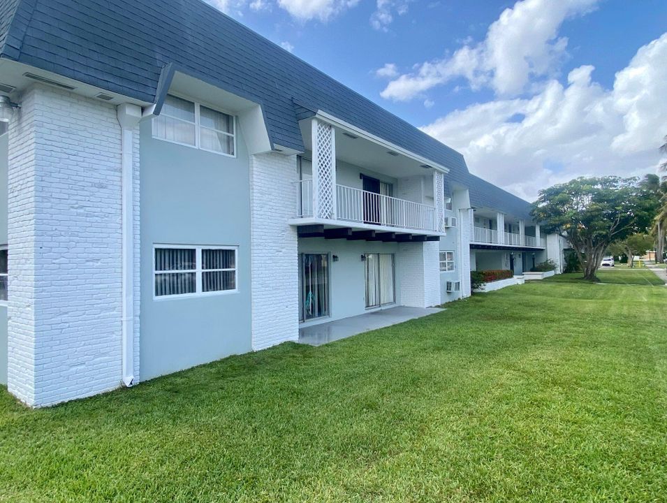 En Renta: $1,725 (1 camas, 1 baños, 700 Pies cuadrados)