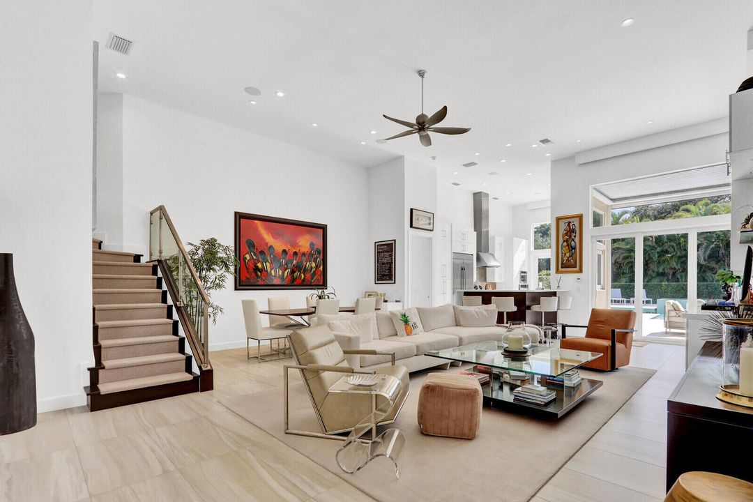 For Sale: $3,595,000 (3 beds, 4 baths, 2616 Square Feet)