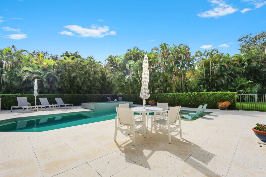 For Sale: $3,595,000 (3 beds, 4 baths, 2616 Square Feet)