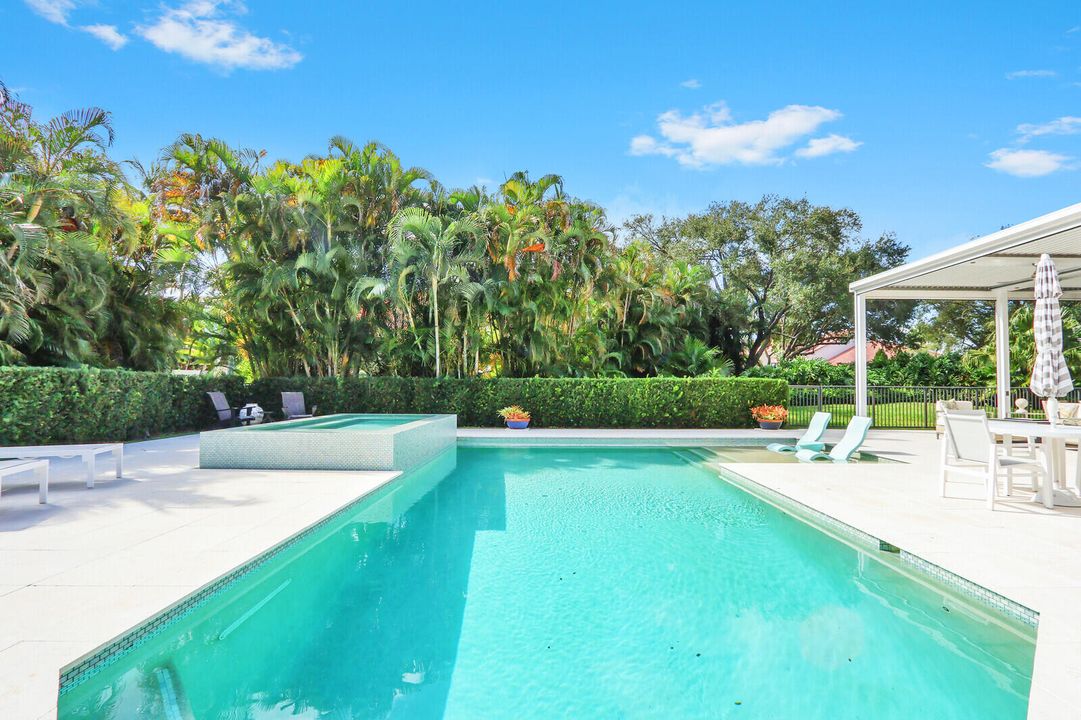 For Sale: $3,595,000 (3 beds, 4 baths, 2616 Square Feet)