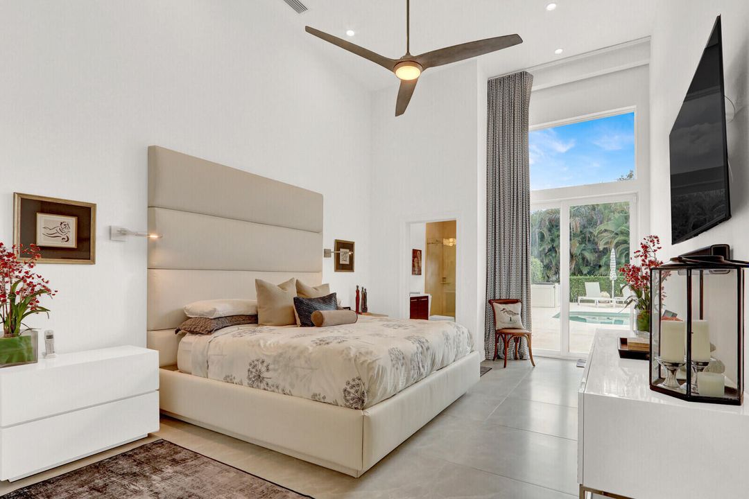 For Sale: $3,595,000 (3 beds, 4 baths, 2616 Square Feet)